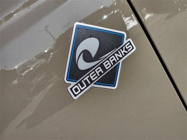 new 2025 Ford Bronco car, priced at $51,727