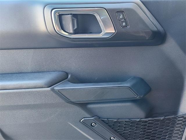 new 2025 Ford Bronco car, priced at $51,727