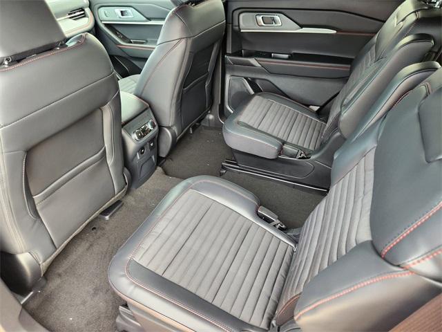 new 2025 Ford Explorer car, priced at $44,843