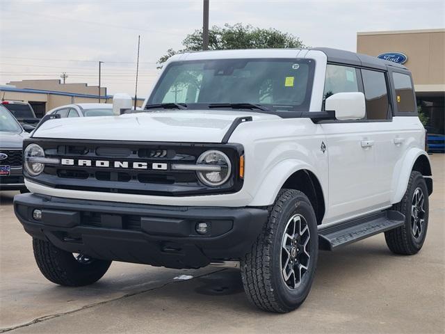 new 2025 Ford Bronco car, priced at $46,491