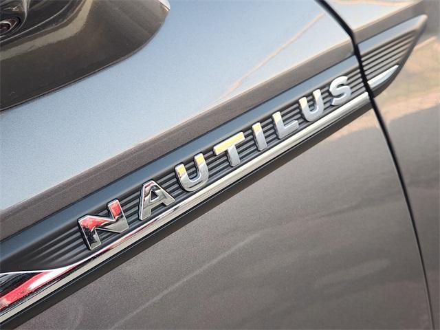 used 2023 Lincoln Nautilus car, priced at $37,500