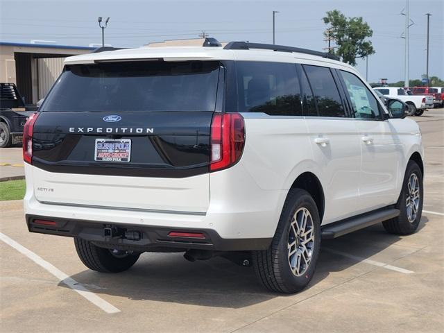 new 2025 Ford Expedition car, priced at $66,465