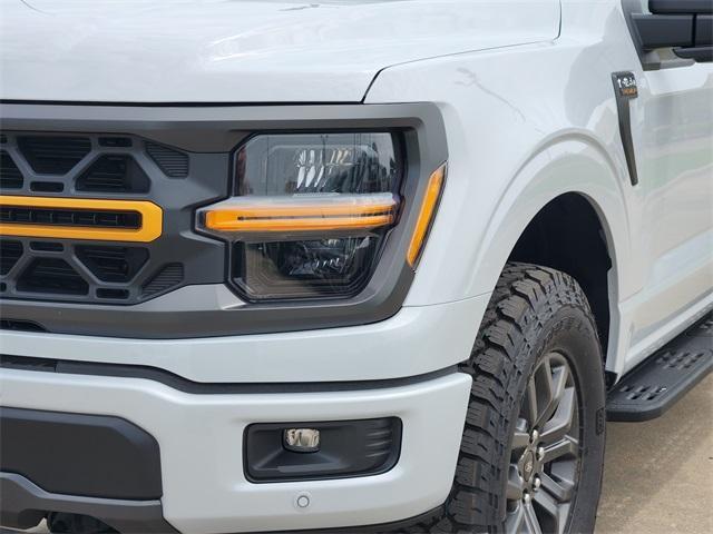 new 2025 Ford F-150 car, priced at $59,885