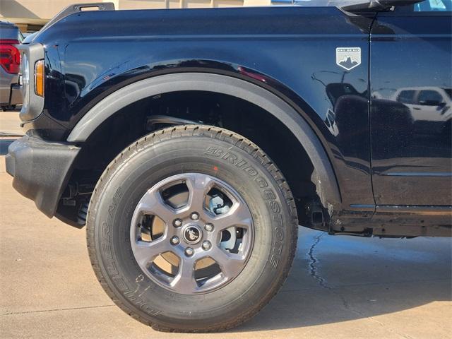 new 2025 Ford Bronco car, priced at $41,146