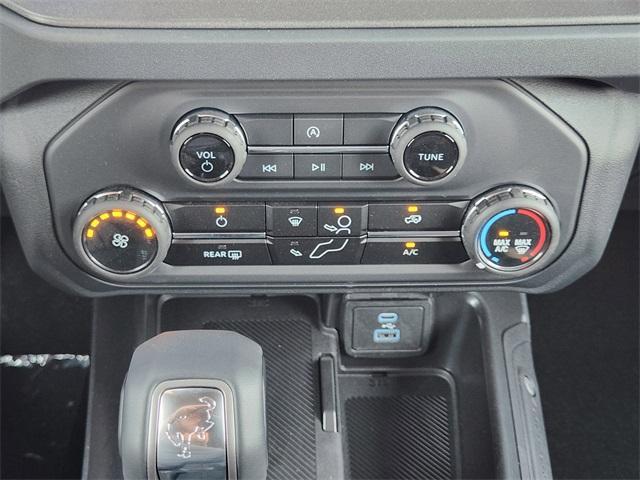 new 2025 Ford Bronco car, priced at $41,146