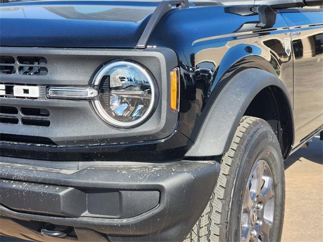 new 2025 Ford Bronco car, priced at $41,146