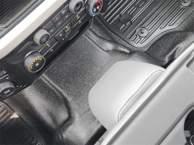 new 2025 Ford F-250 car, priced at $49,438