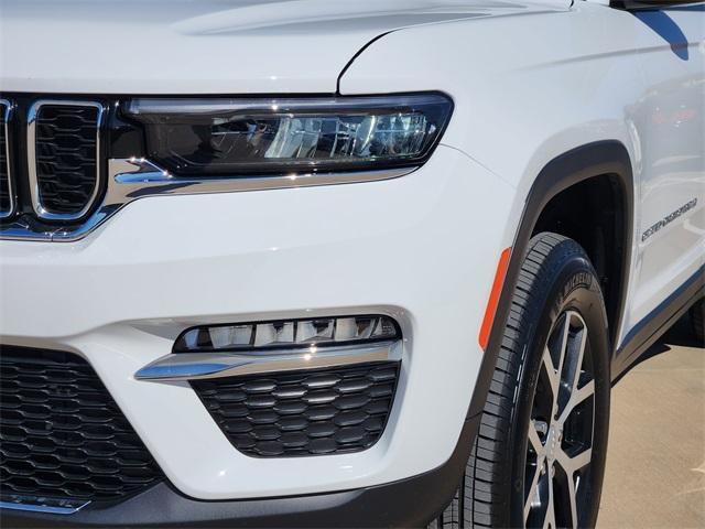 used 2025 Jeep Grand Cherokee car, priced at $40,900