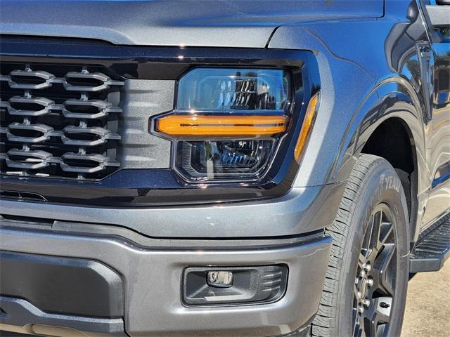 new 2024 Ford F-150 car, priced at $41,868