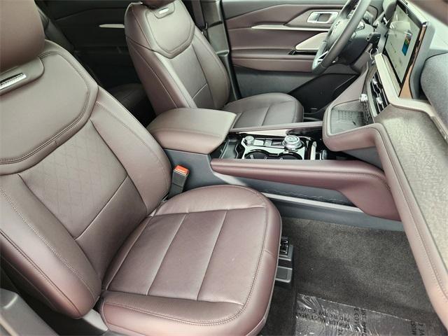 new 2025 Ford Explorer car, priced at $49,066