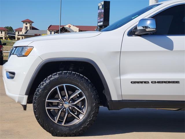 used 2018 Jeep Grand Cherokee car, priced at $13,800