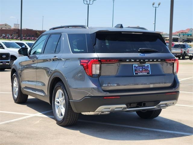 new 2025 Ford Explorer car, priced at $42,195