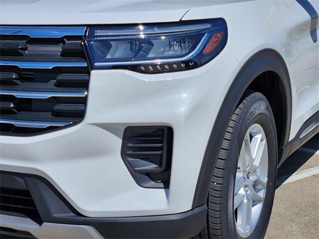 new 2025 Ford Explorer car, priced at $39,645