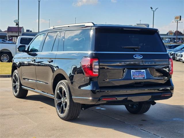 new 2024 Ford Expedition Max car, priced at $68,901