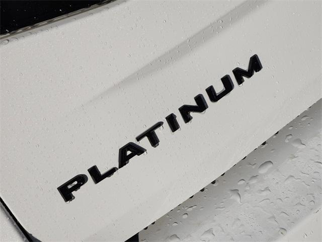 new 2025 Ford Expedition car, priced at $77,510