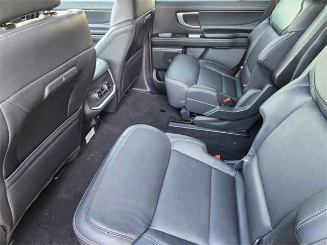 new 2025 Ford Expedition car, priced at $77,510