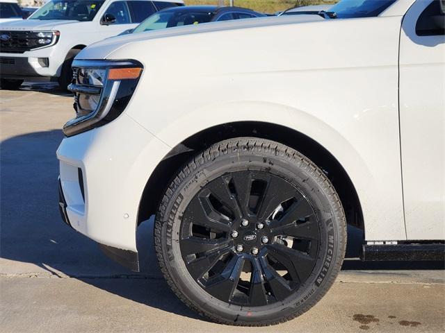new 2025 Ford Expedition car, priced at $77,510
