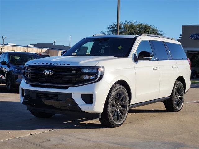 new 2025 Ford Expedition car, priced at $77,510