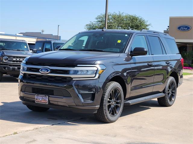 new 2024 Ford Expedition car, priced at $57,629