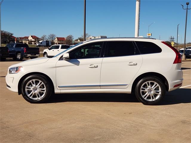 used 2016 Volvo XC60 car, priced at $11,250