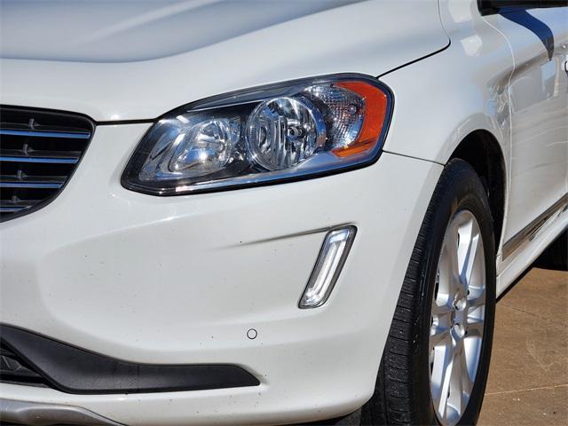 used 2016 Volvo XC60 car, priced at $11,250