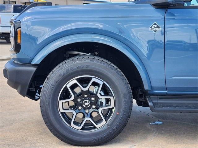 new 2025 Ford Bronco car, priced at $55,378