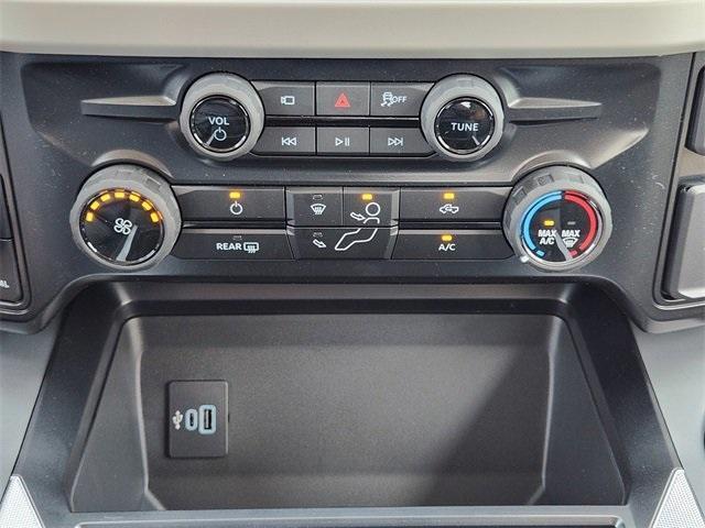 new 2025 Ford F-250 car, priced at $64,286