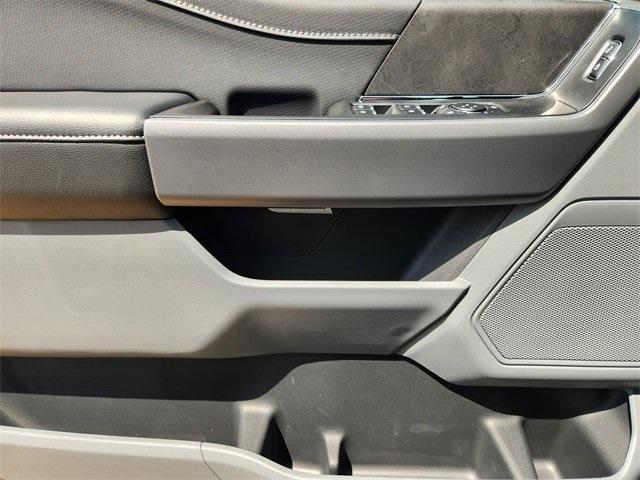 new 2025 Ford F-150 car, priced at $51,533