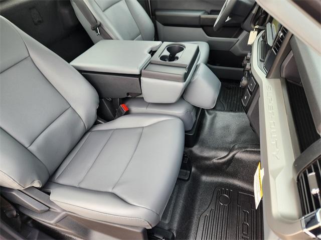 new 2025 Ford F-250 car, priced at $58,390