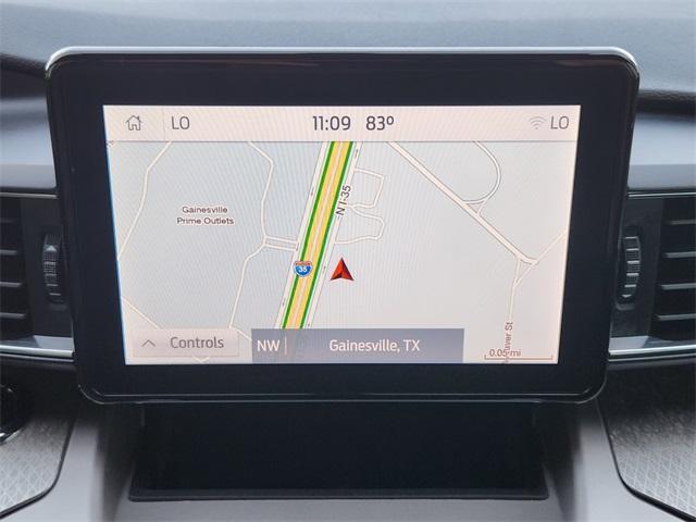 used 2022 Ford Explorer car, priced at $29,900