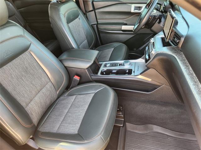 used 2022 Ford Explorer car, priced at $29,900