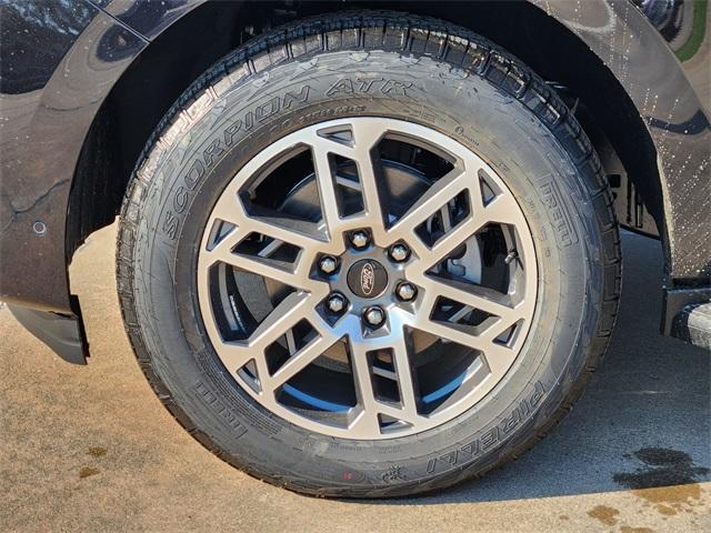 new 2025 Ford Expedition car, priced at $67,730