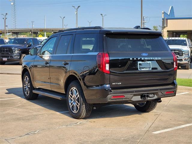 new 2025 Ford Expedition car, priced at $67,730