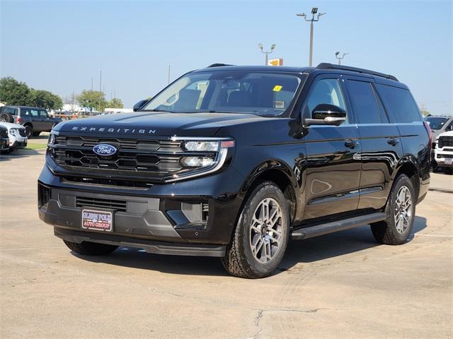 new 2025 Ford Expedition car, priced at $67,730