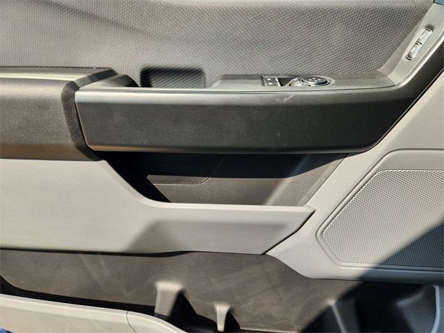 new 2025 Ford F-150 car, priced at $49,910