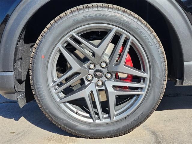 new 2025 Ford Explorer car, priced at $44,368