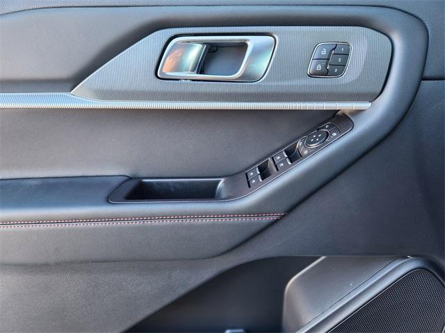 new 2025 Ford Explorer car, priced at $44,368