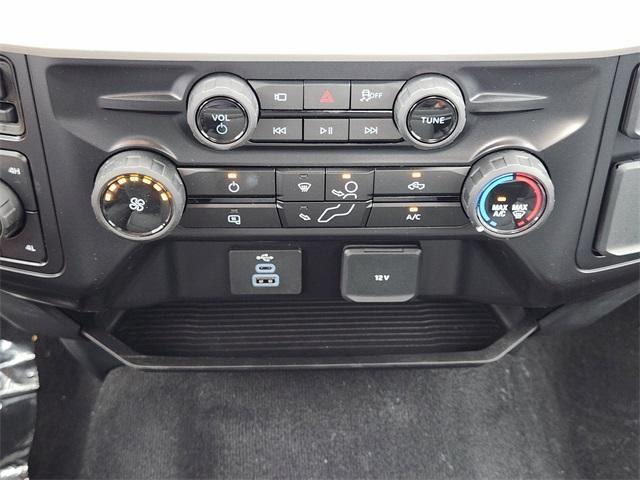 new 2025 Ford F-250 car, priced at $56,045
