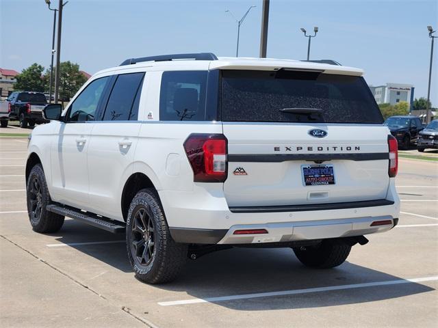 new 2024 Ford Expedition car, priced at $64,678