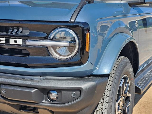 new 2025 Ford Bronco car, priced at $53,379