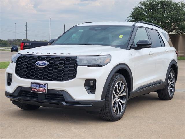 new 2025 Ford Explorer car, priced at $44,160