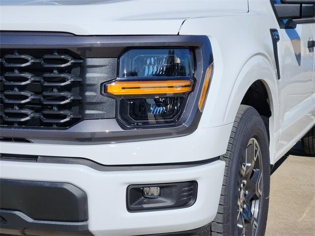 new 2024 Ford F-150 car, priced at $39,430