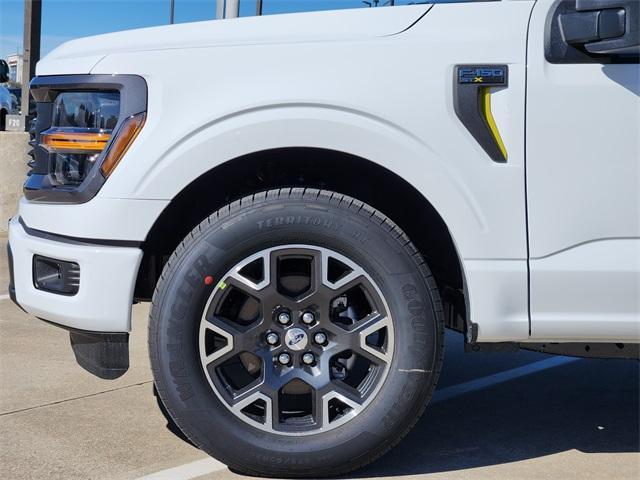 new 2024 Ford F-150 car, priced at $39,430