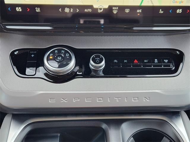 new 2025 Ford Expedition Max car, priced at $68,230