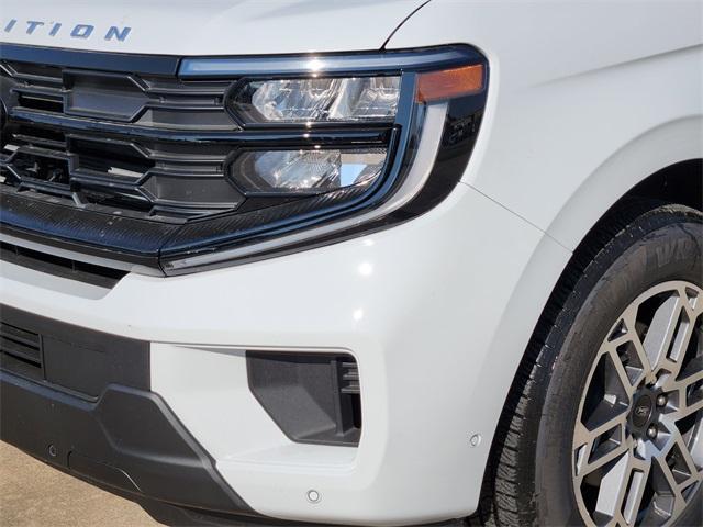 new 2025 Ford Expedition Max car, priced at $68,230