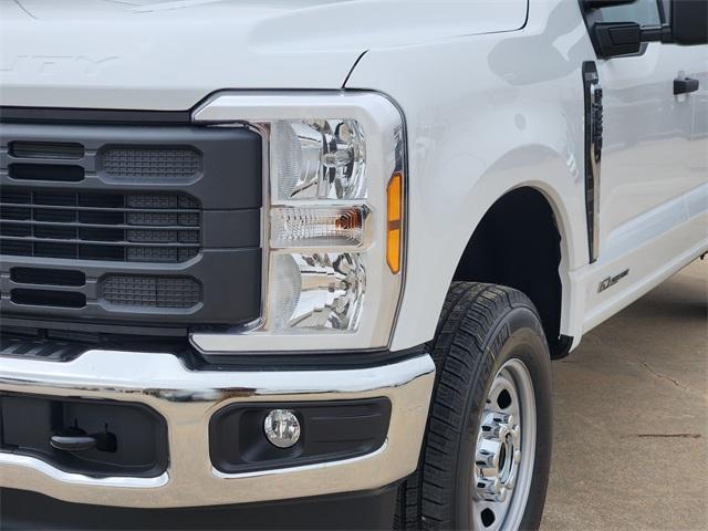 new 2025 Ford F-250 car, priced at $62,710