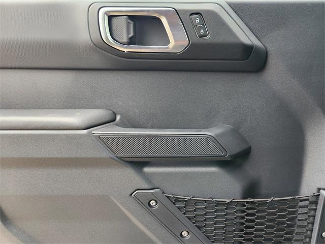 new 2025 Ford Bronco car, priced at $43,058