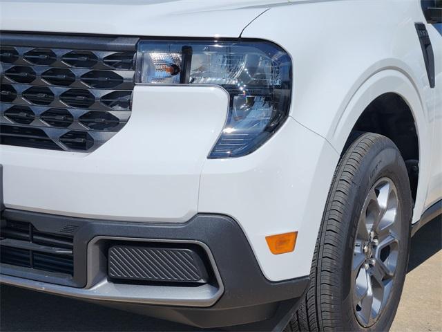 new 2025 Ford Maverick car, priced at $29,302
