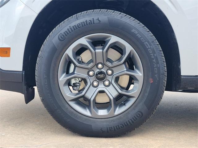new 2025 Ford Maverick car, priced at $31,485