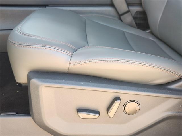 new 2025 Ford Expedition Max car, priced at $72,840